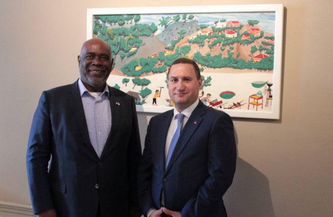 Ambassador Balayan's meeting with the Minister Plenipotentiary of Curacao in The Hague