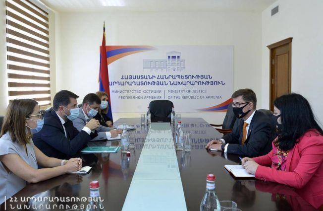 The Minister of Justice of the Republic of Armenia met with the Ambassador of the Kingdom of Netherlands to Armenia