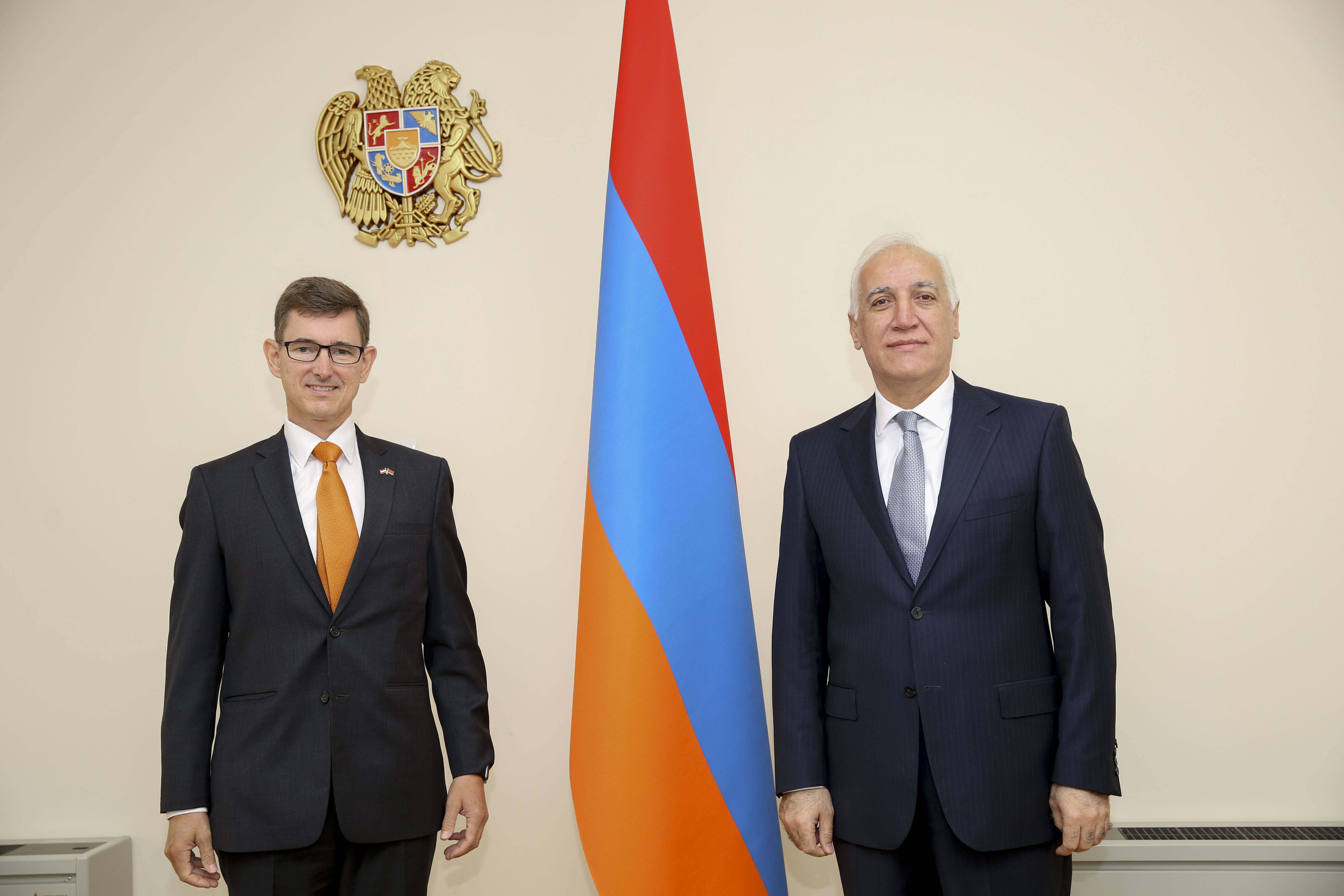 The Minister of the High-Tech Industry of the Republic Armenia met with the Ambassador of the Kingdom of Netherlands to Armenia